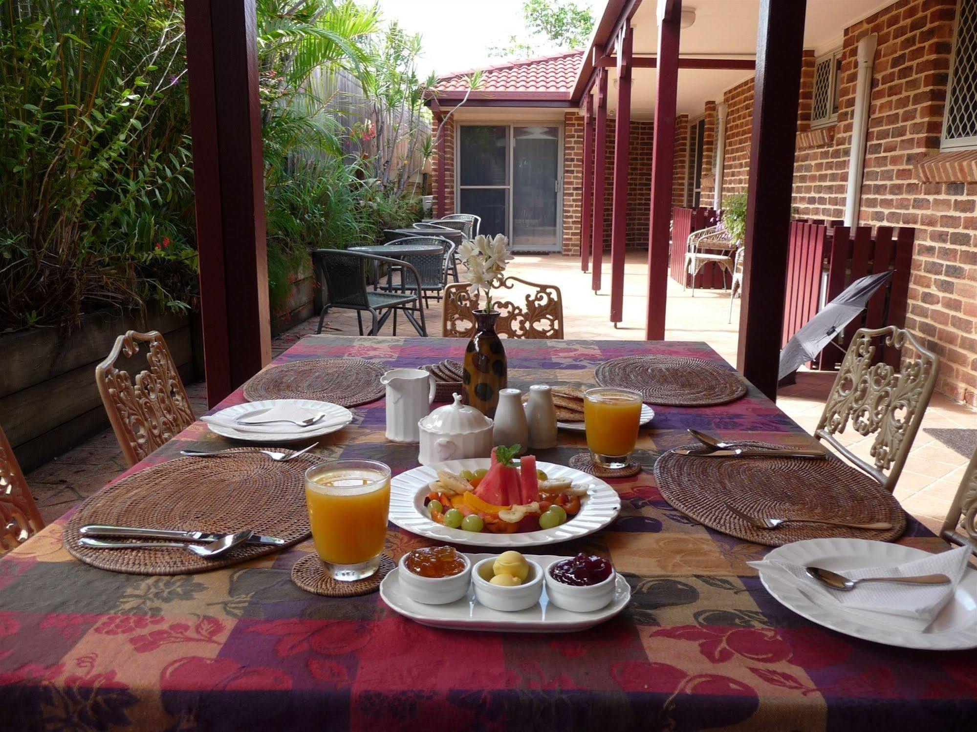 Ruskin House Byron Bay Extérieur photo