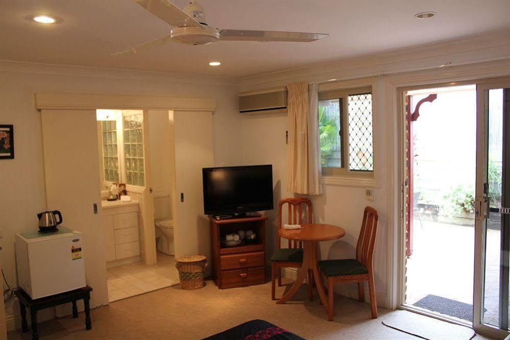 Ruskin House Byron Bay Extérieur photo